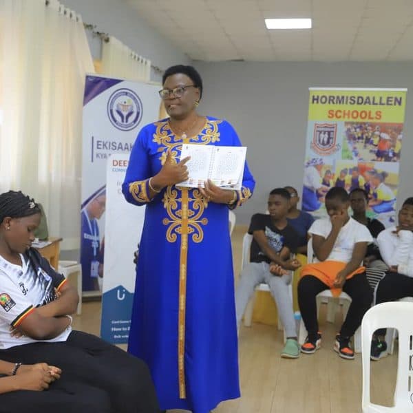 A Community Champion training a group